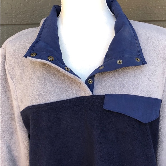 Entro Fuzzy Pull Over - Picture 3 of 6